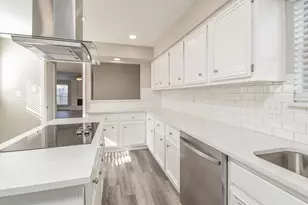 3030 Misty Park Dr, Houston, TX 77082 - Photo 4