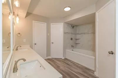 3030 Misty Park Drive, Houston, TX 77082 - Photo 14