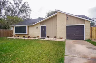 2711 Pheasant Creek Dr, Sugar Land, TX 77498 - Photo 2