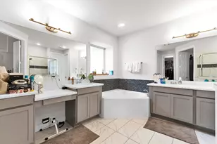 13330 Arbor Villa Ln, Houston, TX 77044 - Photo 24