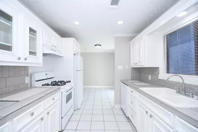 4726 Charriton Drive, Houston, TX 77039 - Photo 10