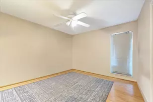 855 Silverpines Rd, Houston, TX 77062 - Photo 22