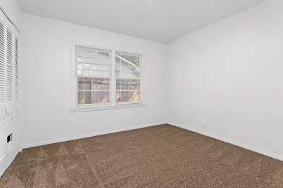 2413 McKee Drive, Orange, TX 77630 - Photo 10