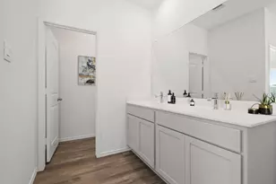 501 Comal Trl, Dayton, TX 77535 - Photo 6