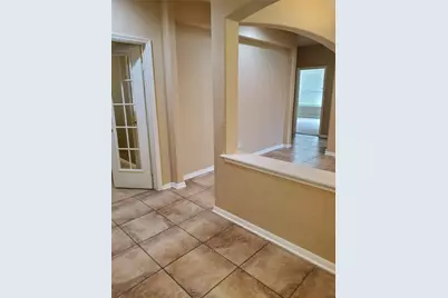 2715 Falling Forest Court, Richmond, TX 77406 - Photo 6
