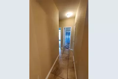 2715 Falling Forest Court, Richmond, TX 77406 - Photo 8
