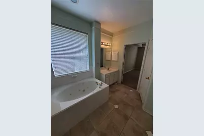 2715 Falling Forest Court, Richmond, TX 77406 - Photo 32