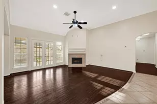 2611 Oxhill Ct, Pearland, TX 77584 - Photo 4