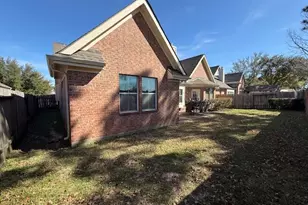 4207 Mill Oaks Dr, Houston, TX 77084 - Photo 4