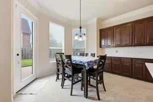 13929 N Lake Branch Ln, Houston, TX 77044 - Photo 16