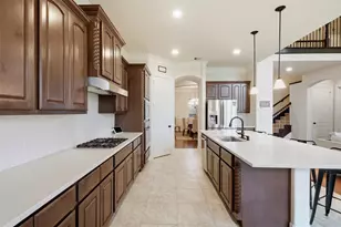 13929 N Lake Branch Ln, Houston, TX 77044 - Photo 10