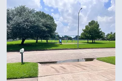 15523 Pensgate Street, Houston, TX 77062 - Photo 24
