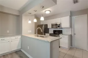 2402 Sycamore Ave, Huntsville, TX 77340 - Photo 14