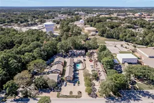 2402 Sycamore Ave, Huntsville, TX 77340 - Photo 26