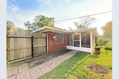 204 Hillcrest Drive, Alvin, TX 77511 - Photo 40