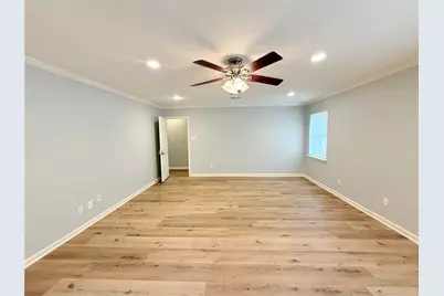 204 Hillcrest Drive, Alvin, TX 77511 - Photo 30