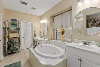 18707 Dellhaven Ln Lane, Spring, TX 77379 - Photo 16