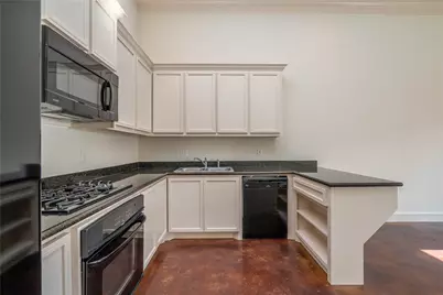 5801 Winsome Lane #303, Houston, TX 77057 - Photo 4