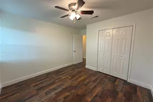 1197 Briarmeadow Dr, Beaumont, TX 77706 - Photo 16