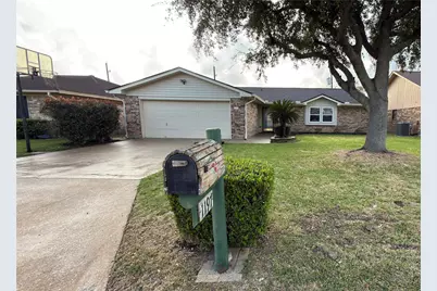 1197 Briarmeadow Drive, Beaumont, TX 77706 - Photo 2