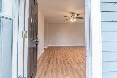 203 Beatrice Street, La Marque, TX 77568 - Photo 4