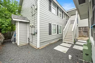 813 1/2 Alexander St, Houston, TX 77007 - Photo 8