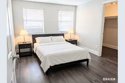 813 1/2 Alexander Street #1, Houston, TX 77007 - Photo 4