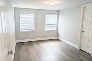 813 1/2 Alexander St, Houston, TX 77007 - Photo 6