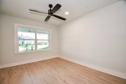 4302 McDermed Drive, Houston, TX 77035 - Photo 20
