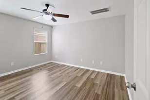 15607 Sheldon Ridge Way, Houston, TX 77044 - Photo 12