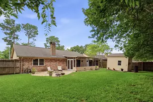 2022 Arcadia Dr, Sugar Land, TX 77498 - Photo 26