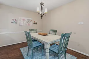 2022 Arcadia Dr, Sugar Land, TX 77498 - Photo 10