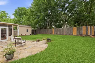 2022 Arcadia Dr, Sugar Land, TX 77498 - Photo 28