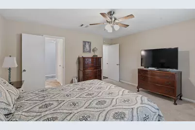 2022 Arcadia Drive, Sugar Land, TX 77498 - Photo 16