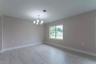 2627 Bayou Avenue, Baytown, TX 77520 - Photo 8