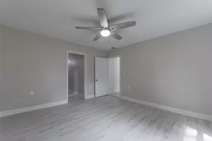 2627 Bayou Ave, Baytown, TX 77520 - Photo 16