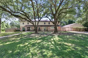 109 Riverbrook Dr, Conroe, TX 77385 - Photo 1