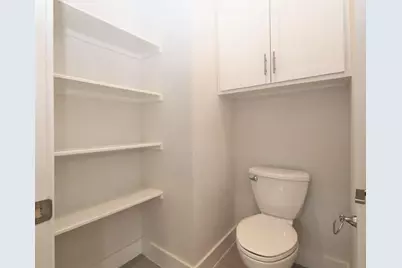 820 W 22nd Street, Houston, TX 77008 - Photo 16