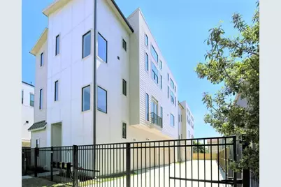 820 W 22nd Street, Houston, TX 77008 - Photo 1
