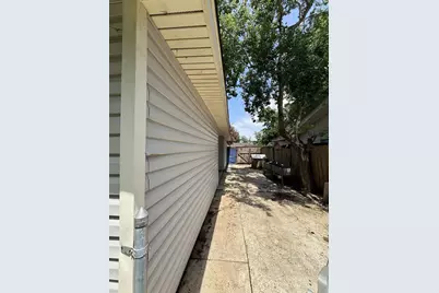 260 Clemmons Street, Beaumont, TX 77707 - Photo 32
