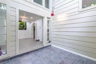 9226 Westwood Village Dr, Houston, TX 77036 - Photo 6