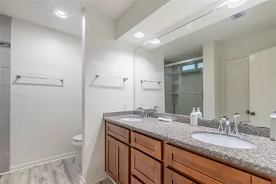 9226 Westwood Village Drive #13, Houston, TX 77036 - Photo 24
