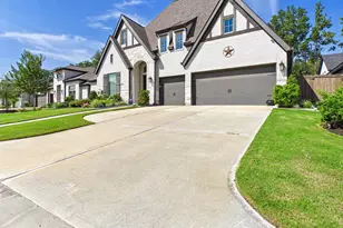 22058 Breakwater Ln, Porter, TX 77365 - Photo 2