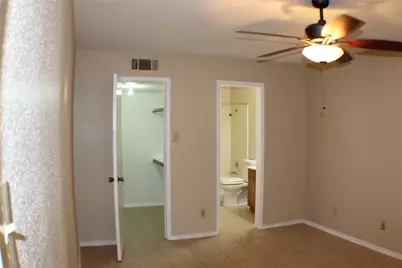 9700 Leawood Boulevard #1713, Houston, TX 77099 - Photo 12