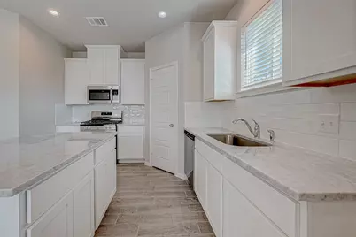 206 Colonnade Reflection Drive, Crosby, TX 77532 - Photo 12