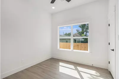 4825 Pederson Street #A and B, Houston, TX 77033 - Photo 10