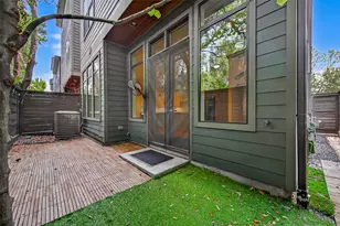 11012 Ave Malkenu Ave, Houston, TX 77043 - Photo 48