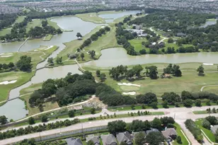 17122 Canterbury Green Ct, Sugar Land, TX 77498 - Photo 36
