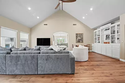 501 Providence Drive, Friendswood, TX 77546 - Photo 18