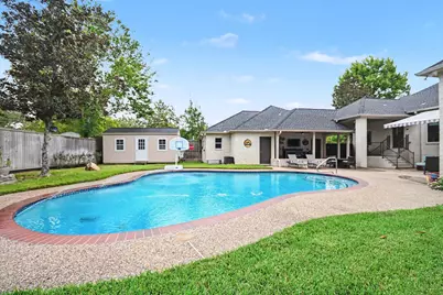 501 Providence Drive, Friendswood, TX 77546 - Photo 40